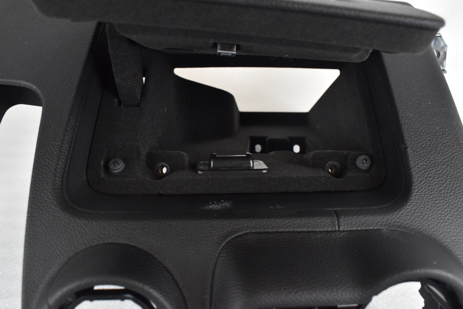 2014-2019 MASERATI GHIBLI LEFT DRIVER FRONT DASH LOWER KNEE PANEL W/ SWITCH OEM