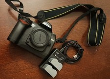 Nikon D70s Digital SLR Camera Body, Batteries ,Black, Preowned, Clean Condition