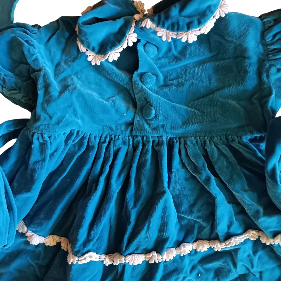 1OF1 2T 3T Vintage Velvet Baby Dress White Lace Trim & Button Details 1950's - Image 3 of 4