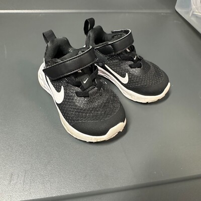 nike revolution 4 infant black