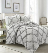 Lush D cor Ruffle Diamond 3-Piece Full/Queen Comforter Set 666 j