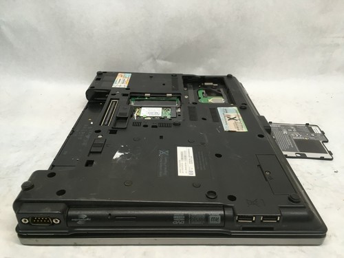 HP Compaq 6735b 15.4" Laptop For Parts Powers On Doesn't Boot NO HDD/RAM JR - Picture 5 of 9