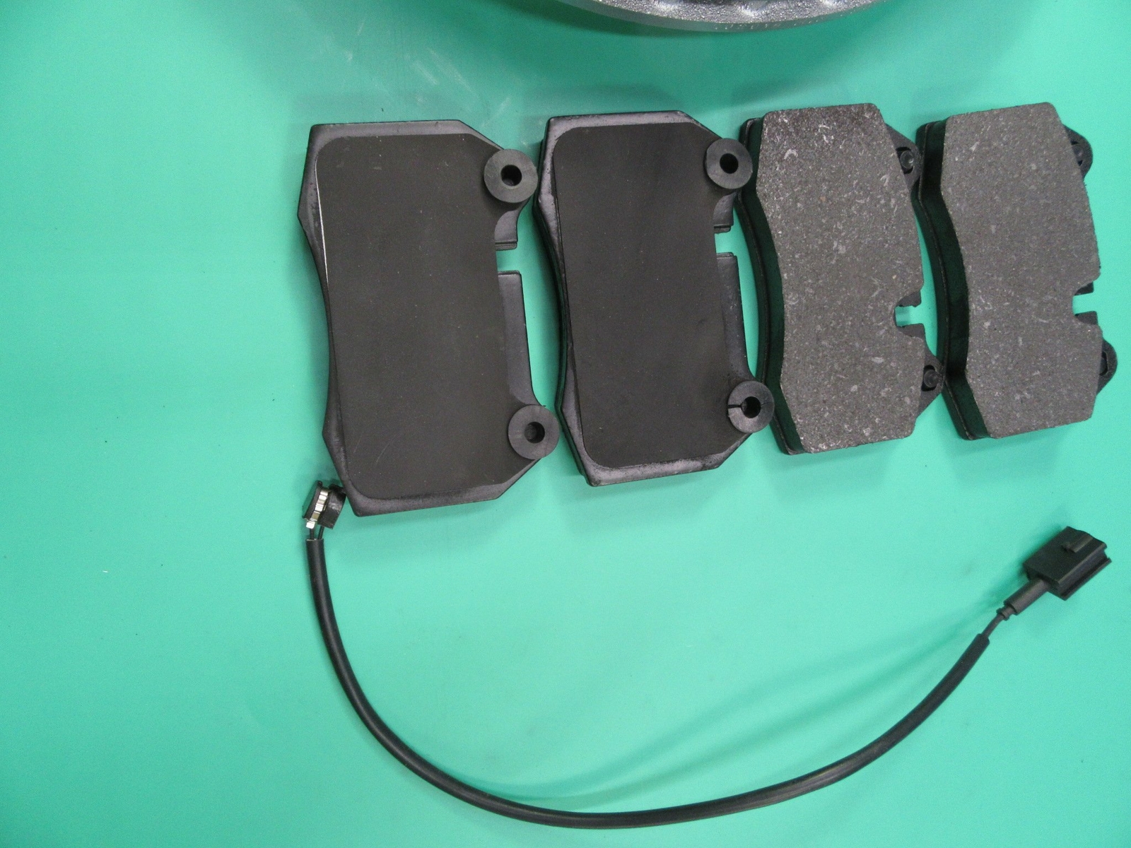 Maserati GranTurismo Quattroporte front rear brake pads rotors