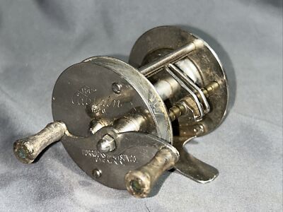 Vintage Horrocks Ibbotson Captain 1820 Casting Reel ~ NEEDS TLC