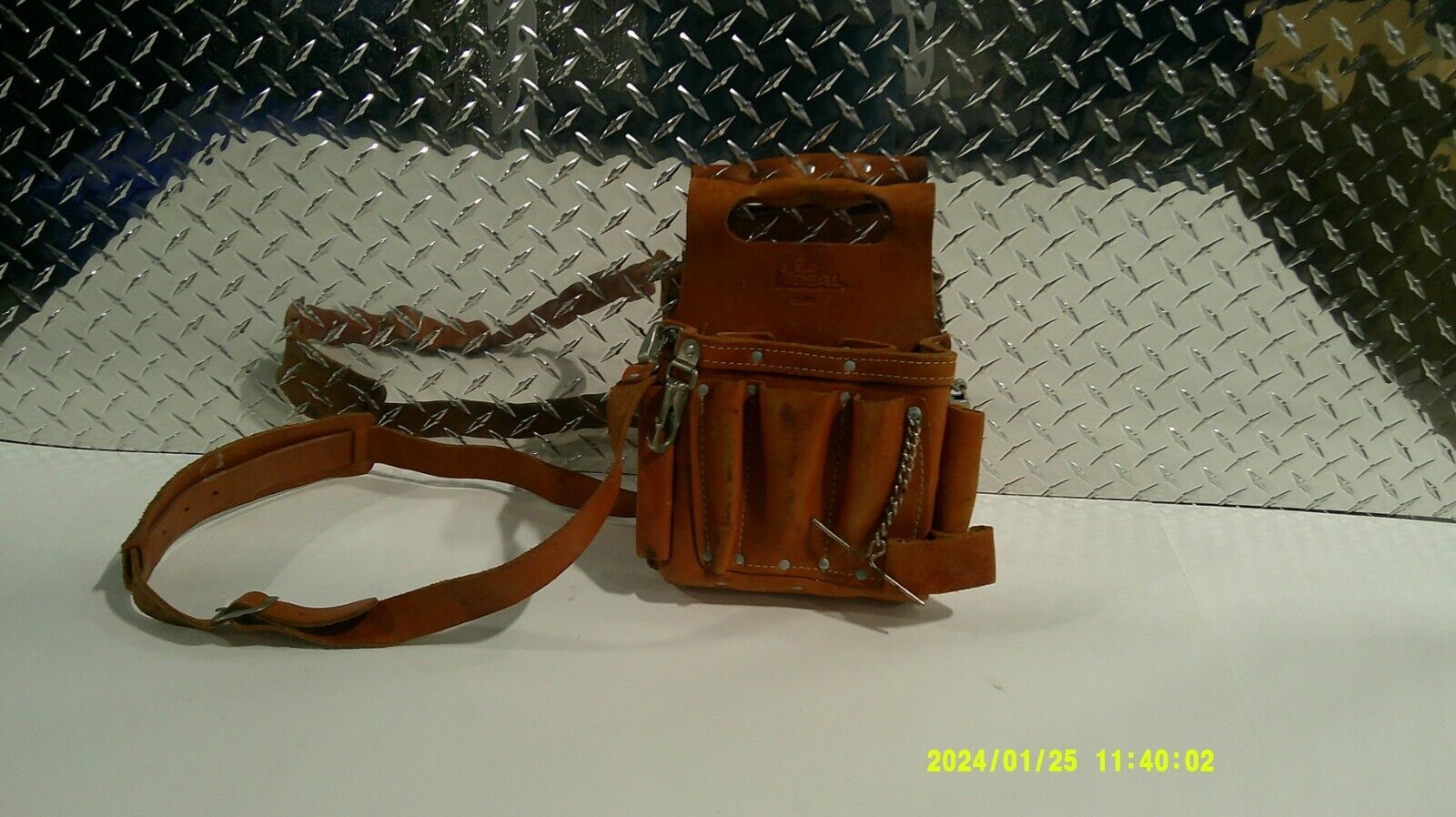 Foto 1 di 5