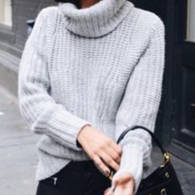 Banana Republic Classic Chunky Grey 