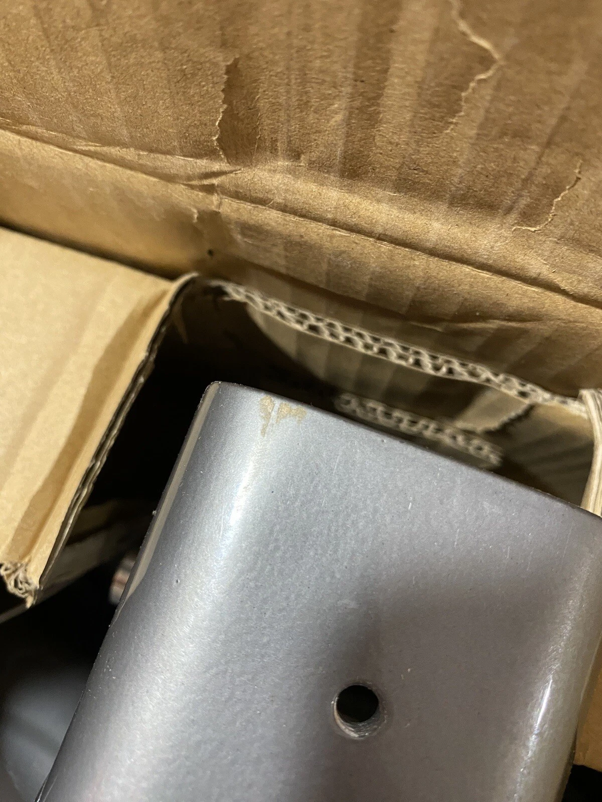 Kuat Bike Rack Beta Gray 2 Inch Receiver Grey - Brand New Boxed 6