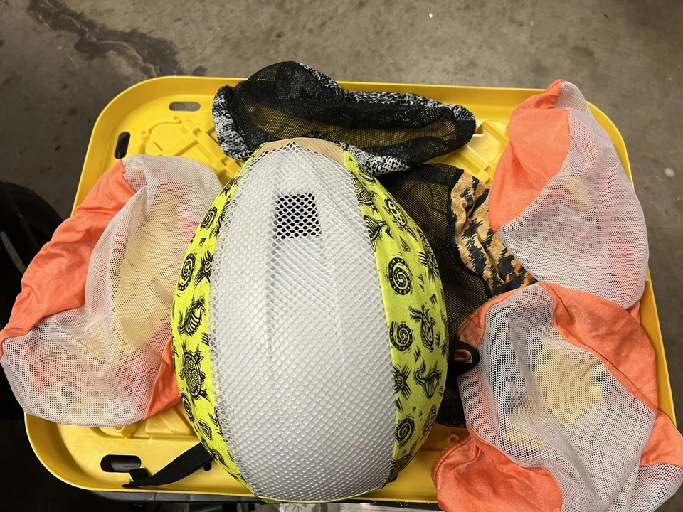 Lote De Colección De 6 Fundas De Casco Nuevo De Lote Antiguo Ciclismo Años 80 90 Trek Cyclestars Foto 2 de 4