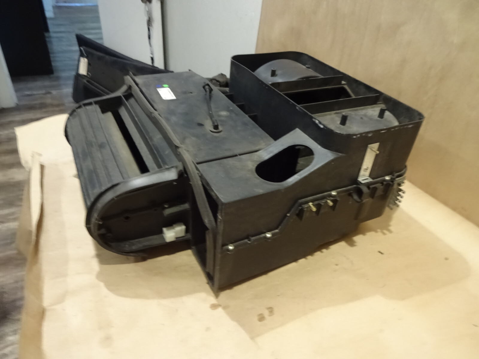 Ferrari 355 - Evaporato Unit Box With Motor - P/N 64256200