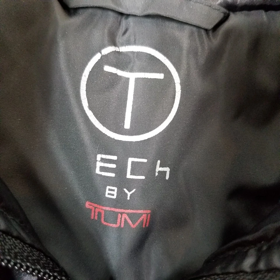 Tech by Tumi Men Jacket with Bib Padded Lining Gray XL - Image 4 of 4