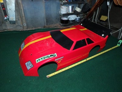 Large 1/5 Scale RC Car Body Red Yellow Stripe