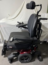 Q700 Quickie Sedeo Pro Power Wheelchair 2023