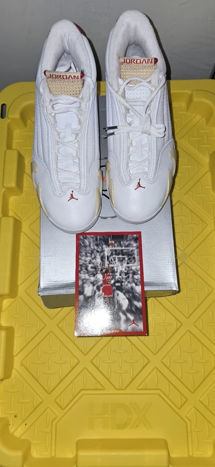 Talla 9W/7.5M Jordan 14 Retro Lino, Nuevo OG Todo, Incluye Tarjeta Jordan Foto 4 de 4