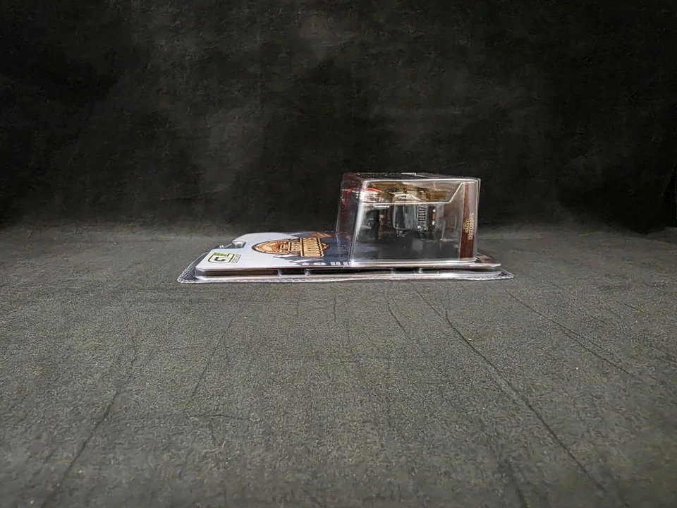 Greenlight Great Outdoors 4 - 2008 Jeep Wrangler Rubicon /Rooftop Camper *CHASE* - Image 4 of 4