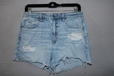 American Eagle Curvy Mom Shorts Size 6 Distressed Raw Hem Stretch Hi-Rise Short