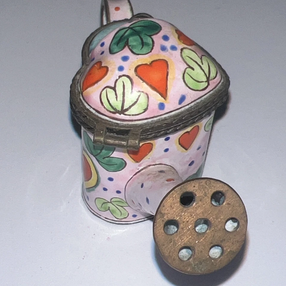 Vintage 1999 Kelvin Chen Enamel Teapot COA, Watering Can Heart Shape Trinket — 第 4/4 张图片