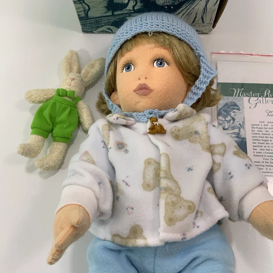 Masterpiece Gallery CHRIS Felt Boy 19” Doll By Debbie Richmond  COA - Image 2 of 4
