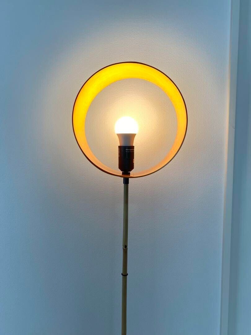 isamu noguchi akari BB3-33S FLOOR Lamp with stand, long type isamu noguchi akari BB3-33S FLOOR Lamp with stand, long type