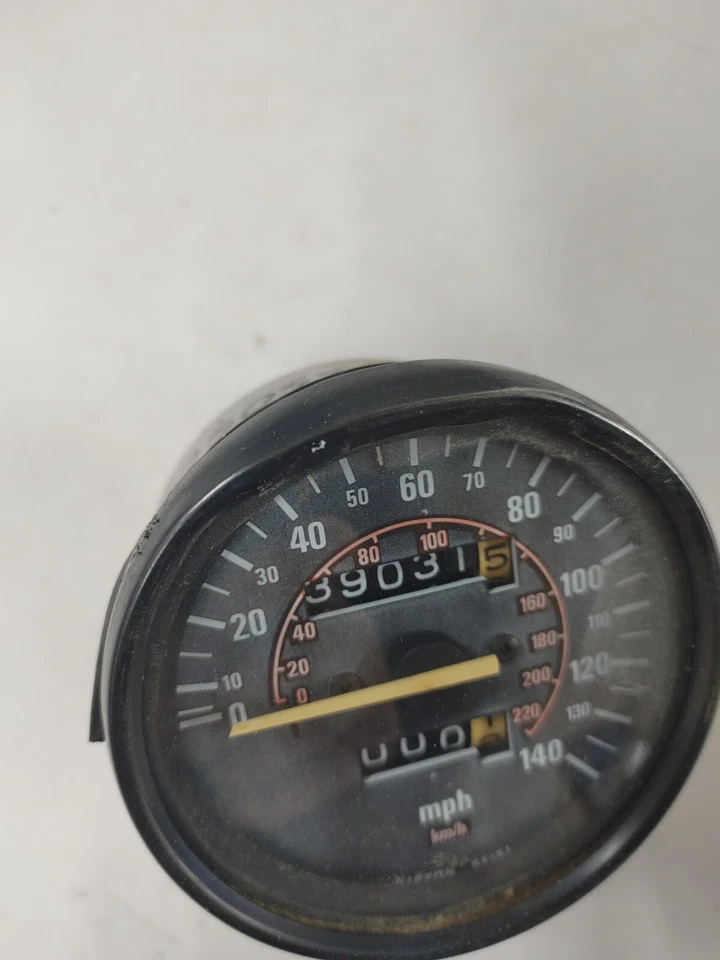 Honda Nighthawk CB550SC 1983 velocímetro 37200-ME4-671 Foto 2 de 4