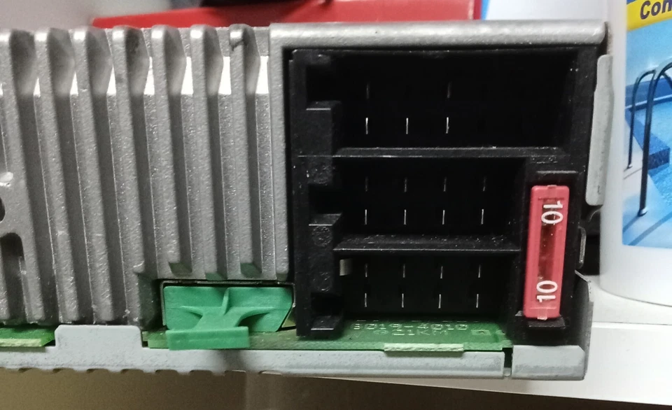 Radio CD Original Mercedes Benz Clase C W203 - Imagen 2 de 2