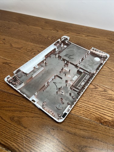 ASUS F541U Base bottom cover assembly 3DXKFBCJN10 - Picture 7 of 12