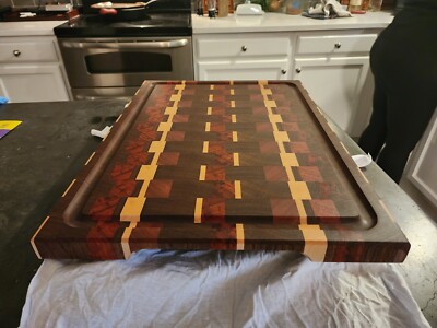Handcrafted WALNUT/ PADAUK/MAKORE/MAPLE End Grain Cutting Board