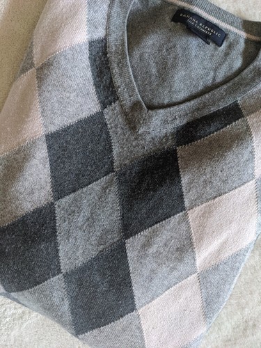 Banana Republic Men’s Gray Argyle Silk Cashmere Super Soft V-Neck Sweater Size L - Picture 11 of 11