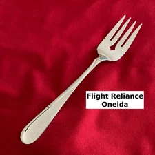 Oneida FLIGHT-RELIANCE Serving Fork 8 5/8" Stainless Steel Flatware