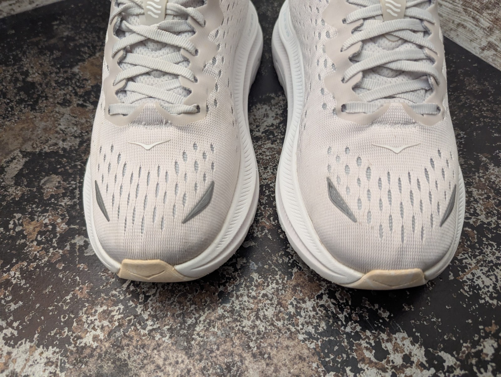 Womens Hoka One One Kawana Running Shoes Sz 9 Used Sneakers Trainers thumbnail 5