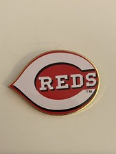 Cincinnati Reds Lapel Pin P66
