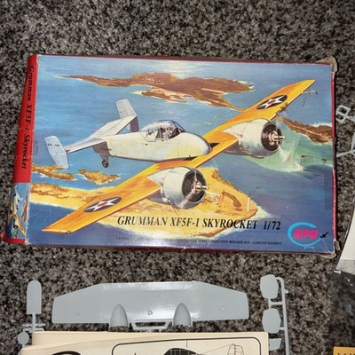 MPM #*72022 Grumman XF5F-1 Skyrocket 1:72 Scale LR-RG