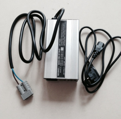 1pc brand new 12V15A QQE180-5CH49 forklift charger