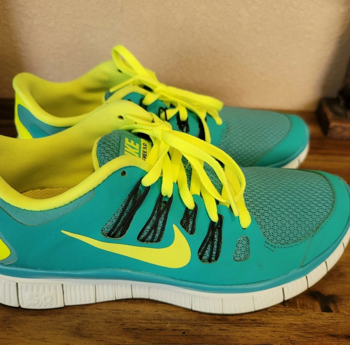 2012 Nike Free Women&#039;s Teal/Neon Yellow Athletic Running Shoes |