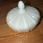 7" VTG WHITE MILK GLASS BEAUTIFUL CANDY BOWL WITH LID