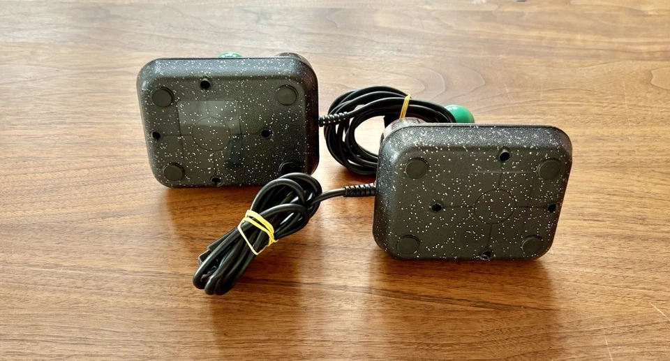 2xCompetition Pro Joystick für Commodore Amiga Atari Doppelpack - Bild 3 von 3