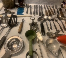 Antique Vintage Kitchen Items  Lot Of 100+ It...