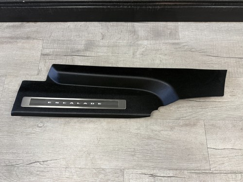 2021 - 2024 OEM CADILLAC ESCALADE REAR LEFT LH DRIVER SIDE DOOR SILL ILLUMINATED