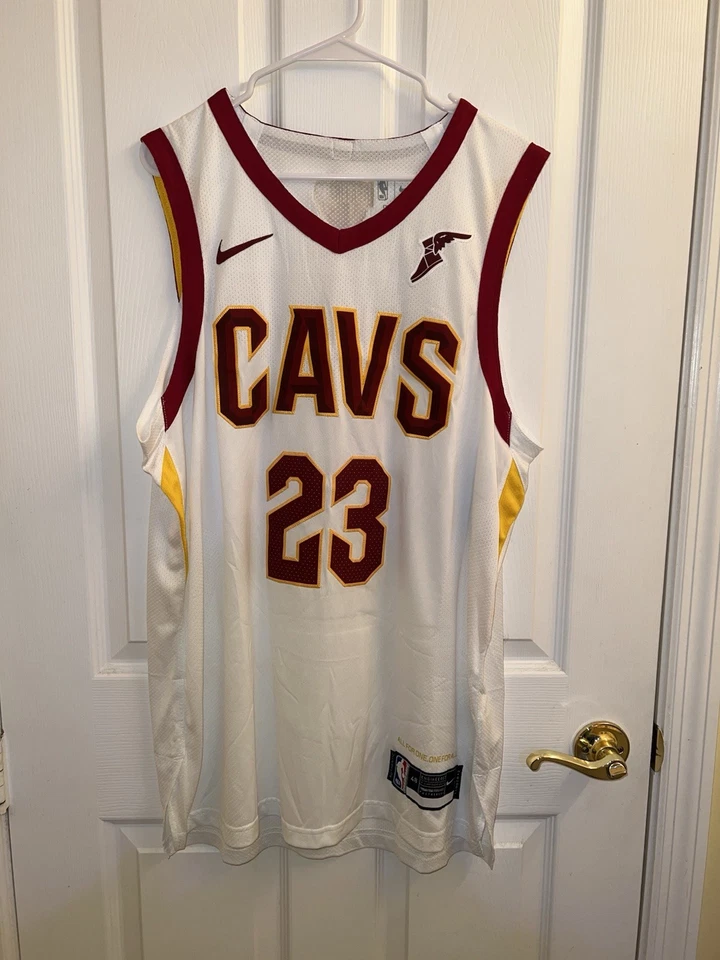 LeBron James Cleveland Cavaliers 2018 NBA Finals Jersey Men's Large - Image 2 of 4