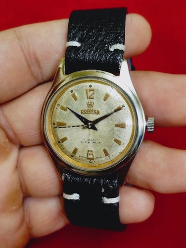 Vintage Roamer winding original dial mens swiss working wrist watch 066 Serviced