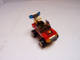 LEGO 7241 - FIRE TRUCK - City - Fire Engine *** 100% COMPLETE