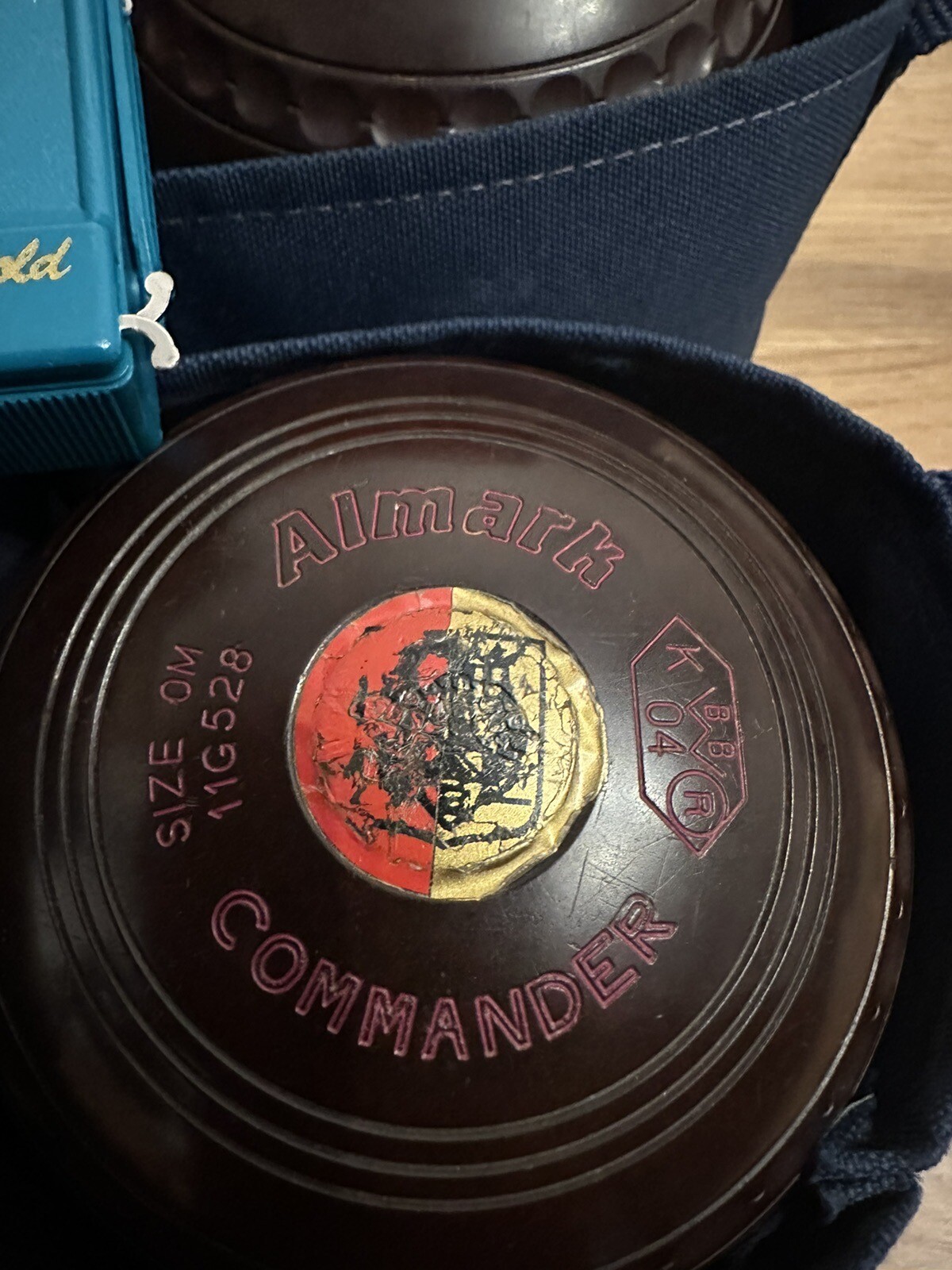 Almark Commander Lawn Bowls x 4 Size 0M 11G528 Good Condition With