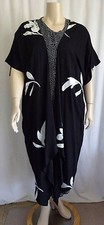 P10 Plus SIze Black Hawaiian Floral Long Duster Attached Dress Rayon B:66 3X 4X