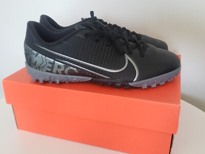 Nike JR Vapor 13 Academy TF  Size 3.5Y