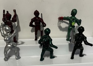 Archer spacemen 1950's Lot Of 8 Plus 3 Female Space Figures + 3 Helmets ,