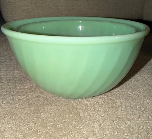 Vintage Fire King Jadeite Swirl Mixing Bowl Set 2 Oven Ware USA Green Rare