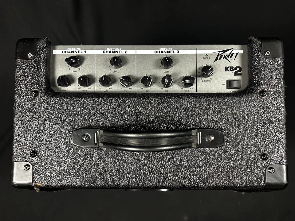 Amplificador de teclado Peavey KB2 40 vatios Foto 3 de 4