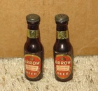 VINTAGE ARROW BEER SALT & PEPPER GLASS BOTTLE SET-SIGN-BALTIMORE-IMPERIAL LAGER