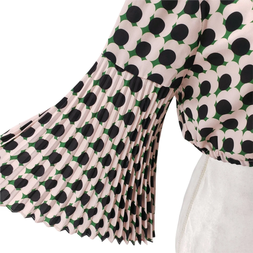 Milly Blouse Pleated Sleeves Cropped Tie Top MINT Size XS/S? Geometric Pattern - Image 4 of 4