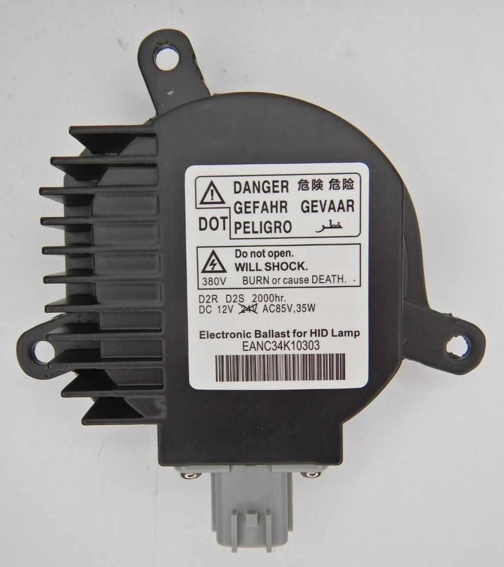 車のヘッドライトドライバモジュール 用のスズキ純正OEM W3T16271用