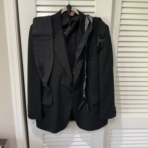 Oleg Cassini Tuxedo Mens 44R Jacket Pants 40 X 32 +2in Black 2 Piece Formal Suit - Picture 6 of 21